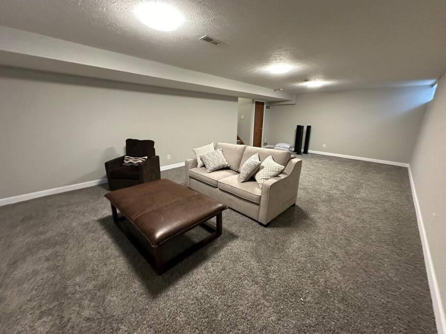Inviting 3 Bed 2.5 Bath Townhome In Wadsworth Esterno foto